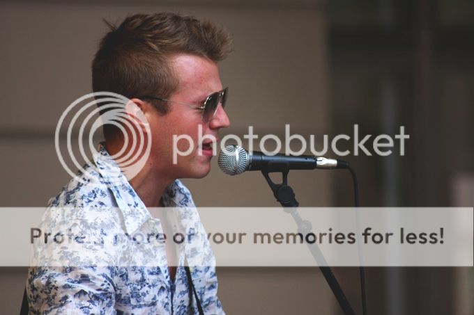 photo roumloumlperifest173_zps199f0bd9.jpg