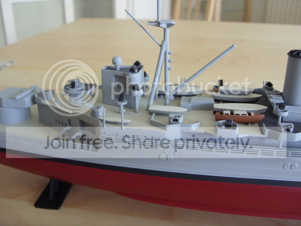 Maquette Heller 1/400 - HMS Hood - Réf 81081 - Occasion